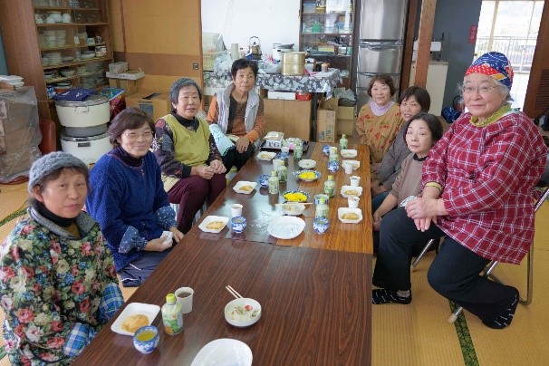 食材持ち寄り郷土料理作り　女性部千々石支部